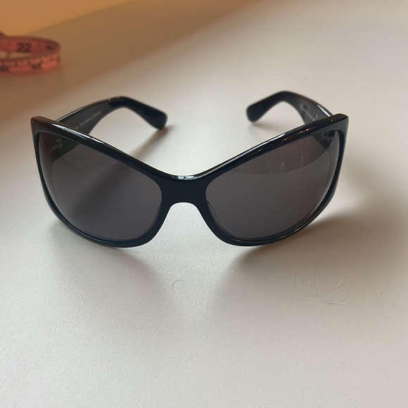 Juicy Couture black sunglasses - Picture 3 of 4